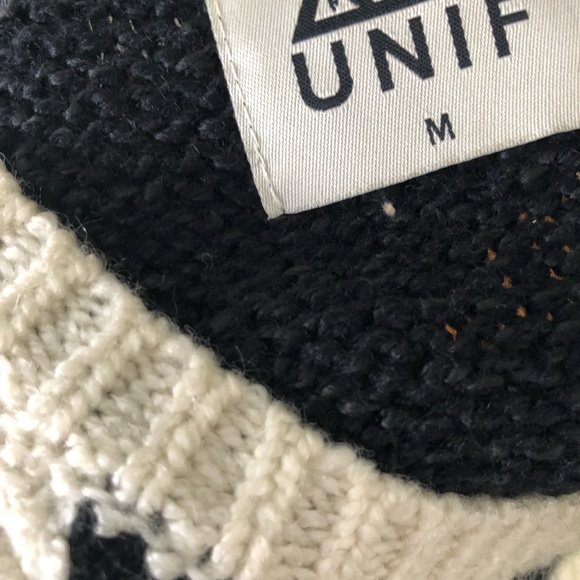 UNIF knit crop top - Picture 3 of 3